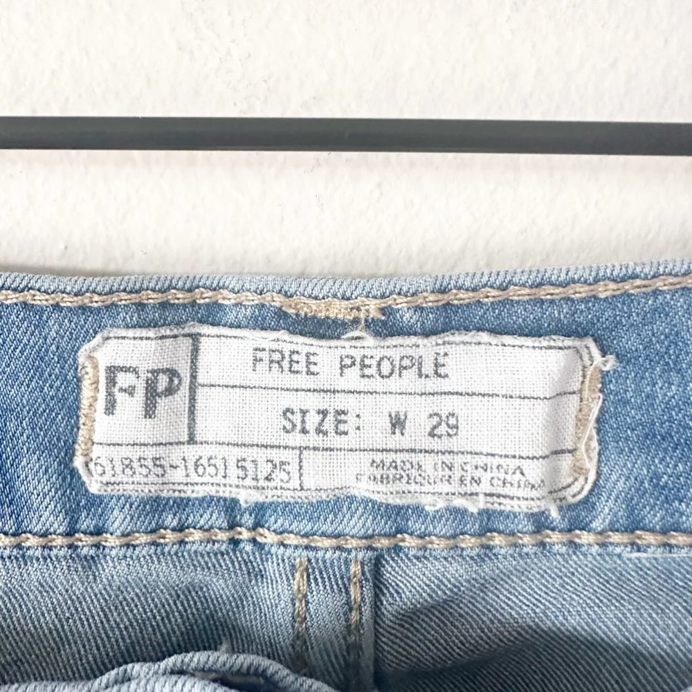 Free People Jeans Women's Size 29 light Blue - Picture 5 of 8